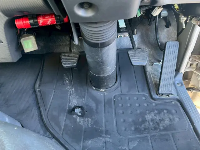 いすゞ エルフ 不明(未入力/関係無)の写真37