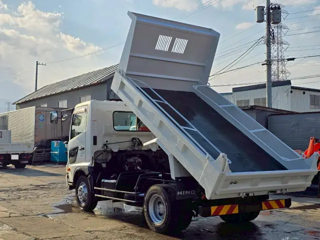 日野 レンジャー 2KG-FC2ABA(2WD)の写真7