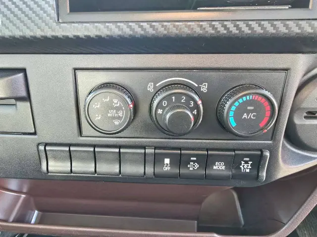 日野 レンジャー 2KG-FC2ABA(2WD)の写真37