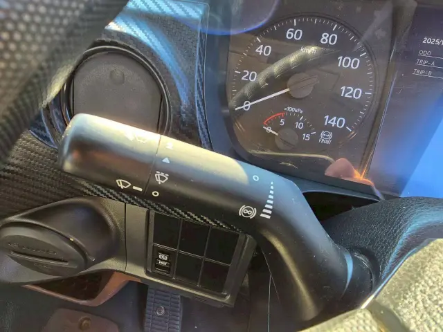 日野 レンジャー 2KG-FC2ABA(2WD)の写真38