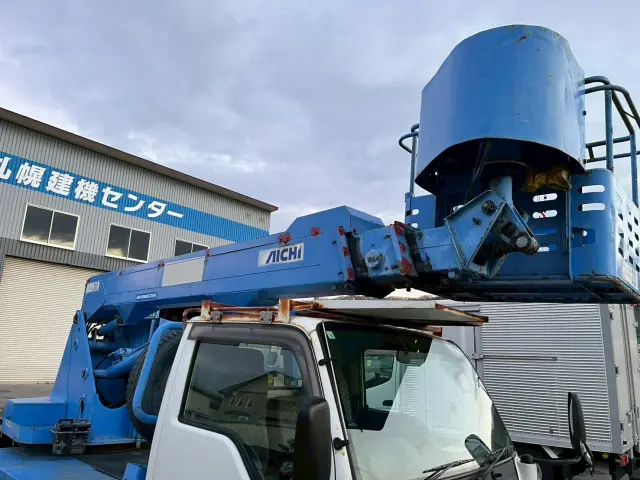 いすゞ エルフ PB-NKR81Nの写真12