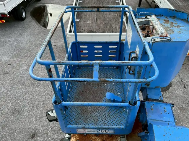 いすゞ エルフ PB-NKR81Nの写真27