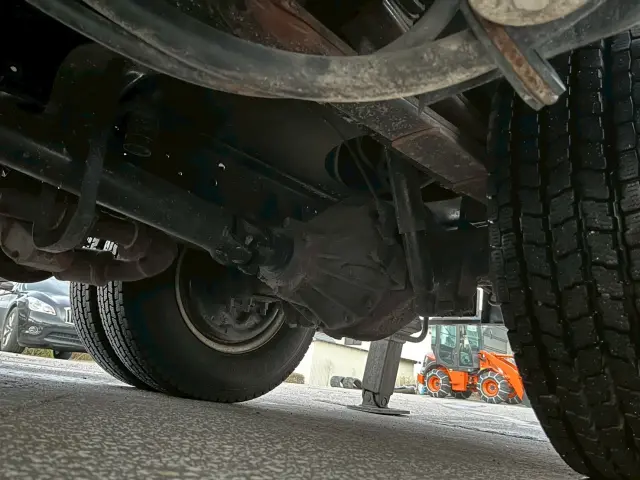 いすゞ エルフ PB-NKR81Nの写真41