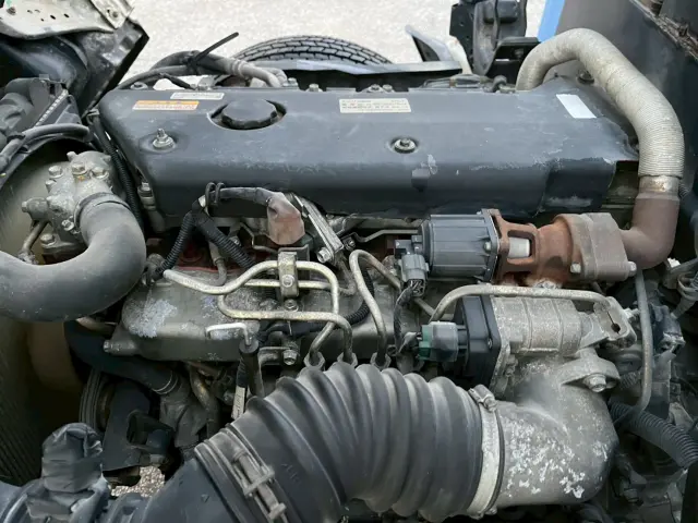 いすゞ エルフ PB-NKR81Nの写真47