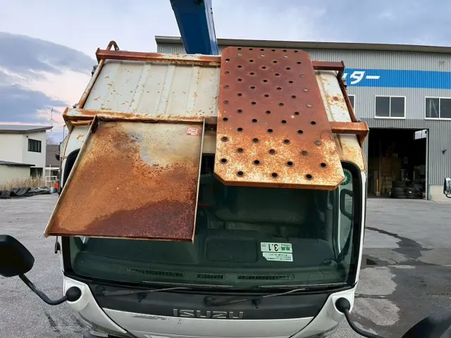 いすゞ エルフ PB-NKR81Nの写真49