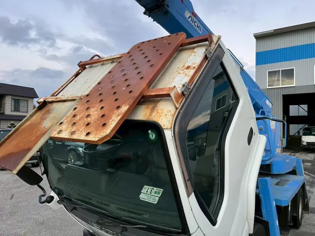 いすゞ エルフ PB-NKR81Nの写真50