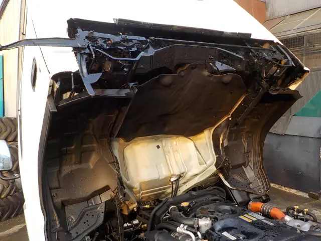 いすゞ エルフ TKG-NKR85AN(2WD)の写真15