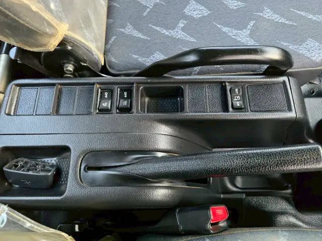 日野 レンジャー TKG-FC9JCAP(2WD)の写真32