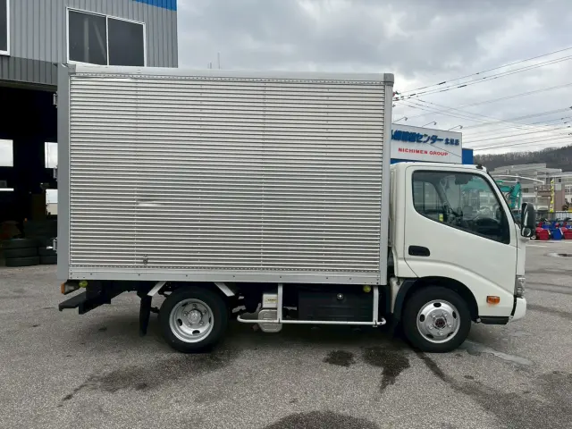 日野 デュトロ TKG-XZC675Mの写真8