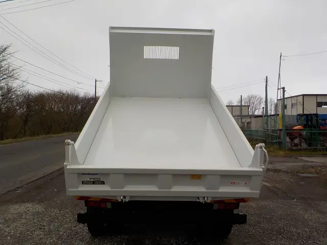 いすゞ フォワード TKG-FRR90S2(2WD)の写真6