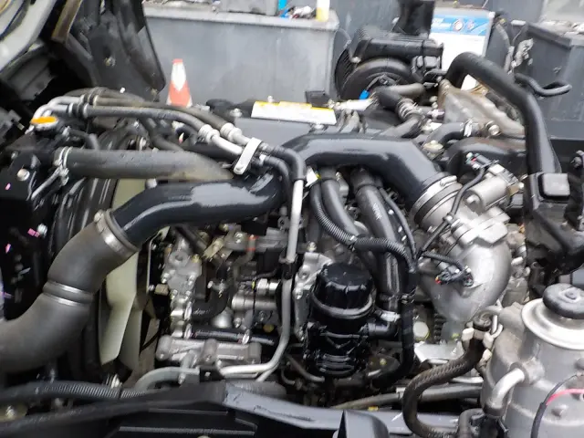 いすゞ フォワード TKG-FRR90S2(2WD)の写真18