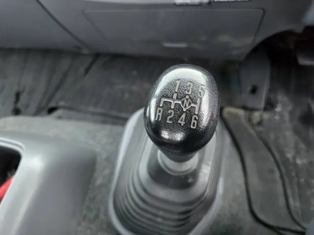 いすゞ フォワード 2RG-FRR90S2(2WD)の写真31