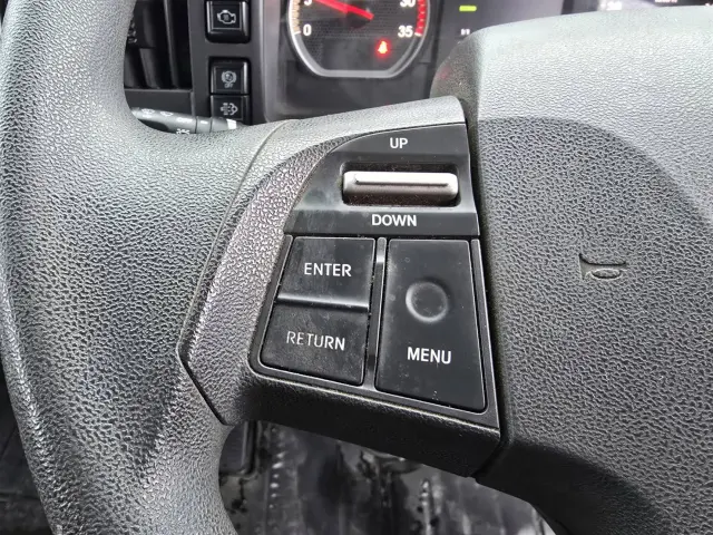 いすゞ フォワード 2RG-FRR90S2(2WD)の写真36