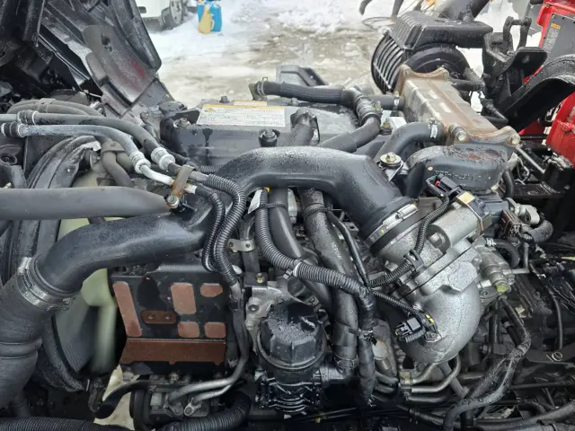 いすゞ フォワード 2RG-FRR90S2(2WD)の写真38