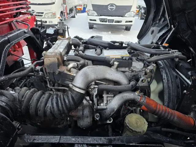 いすゞ フォワード 2RG-FRR90S2(2WD)の写真39