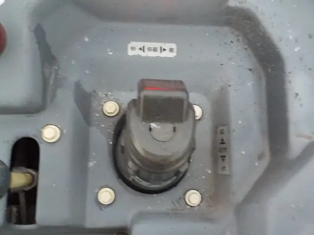 いすゞ エルフ SKG-NKR85YN(2WD)の写真28