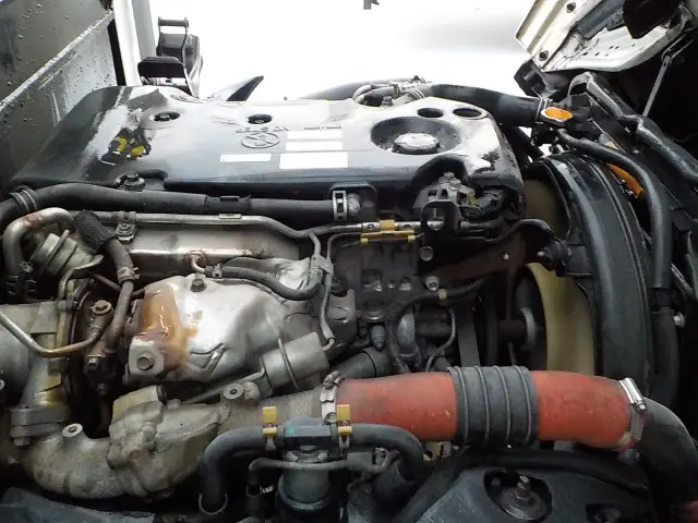 いすゞ エルフ SKG-NKR85YN(2WD)の写真37