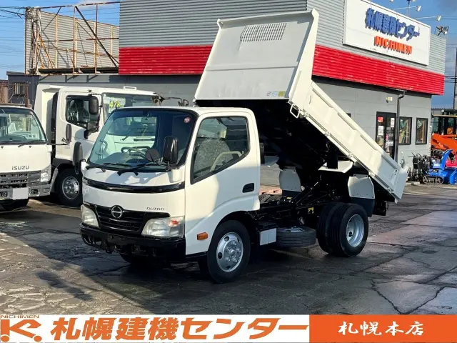 日野 デュトロ BKG-XZU314T(2WD)の写真1