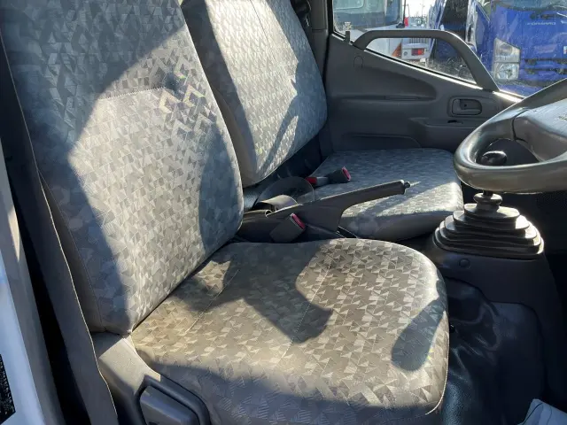 日野 デュトロ BKG-XZU314T(2WD)の写真24