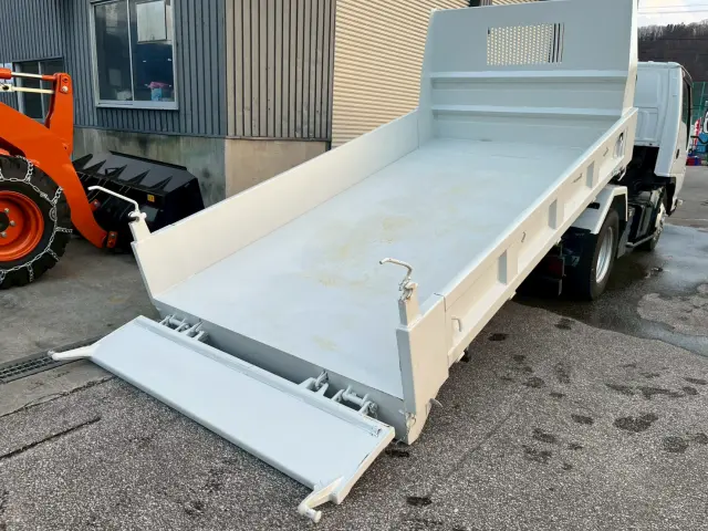 いすゞ エルフ BDG-NKS85ANの写真15