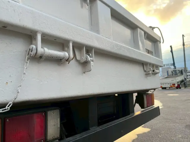 いすゞ エルフ BDG-NKS85ANの写真25