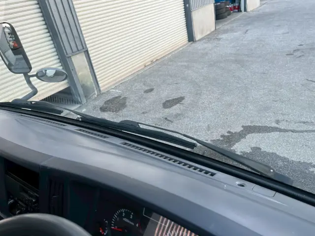 いすゞ エルフ BDG-NKS85ANの写真32