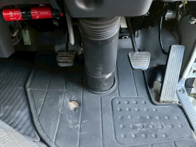 いすゞ エルフ BDG-NKS85ANの写真40