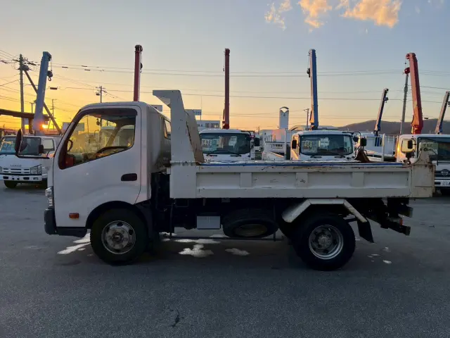 日野 デュトロ TKG-ZXU700Xの写真5