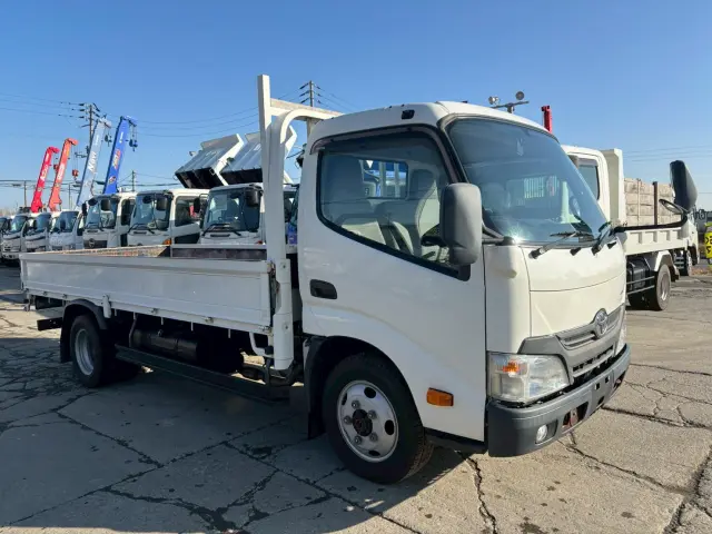 トヨタ ダイナ TKG-XZU695(4WD)の写真3