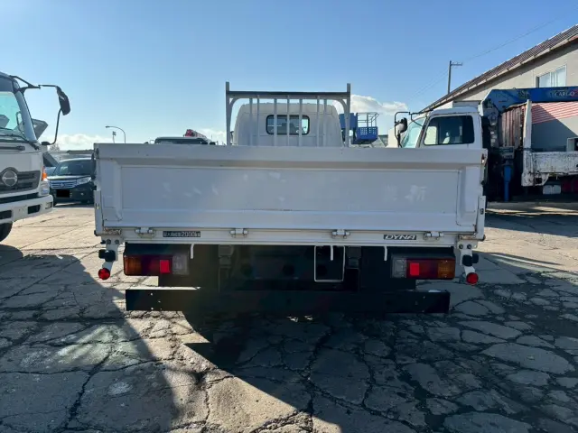 トヨタ ダイナ TKG-XZU695(4WD)の写真7