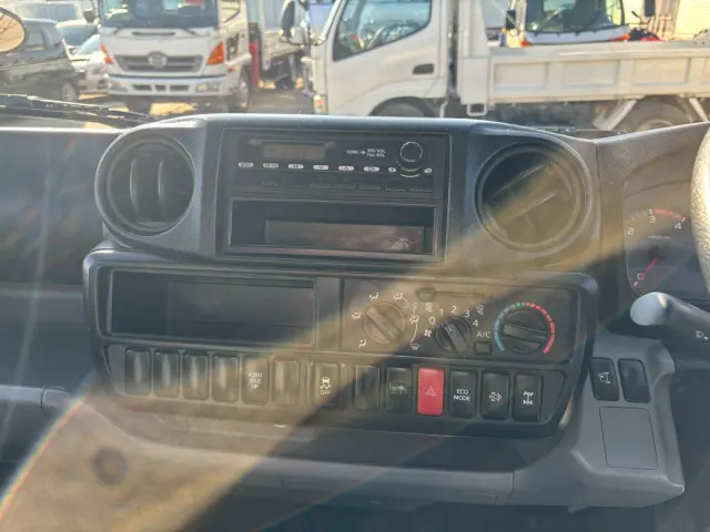 トヨタ ダイナ TKG-XZU695(4WD)の写真23