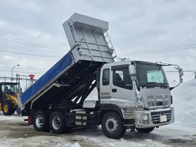 いすゞ ギガ QKG-CXZ77AT(未入力/関係無)の写真3