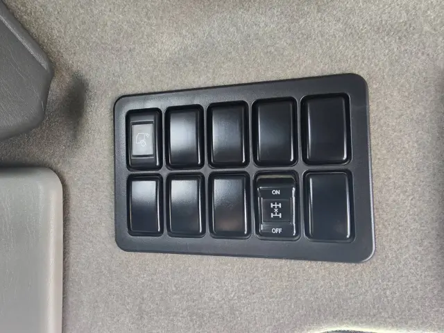 いすゞ ギガ QKG-CXZ77AT(未入力/関係無)の写真25