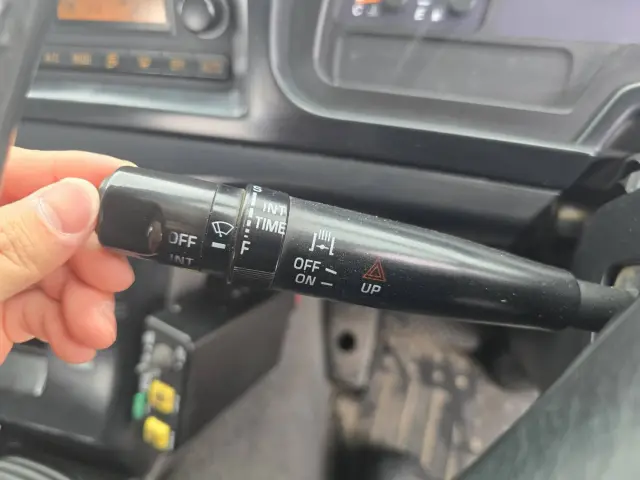 いすゞ ギガ QKG-CXZ77AT(未入力/関係無)の写真29