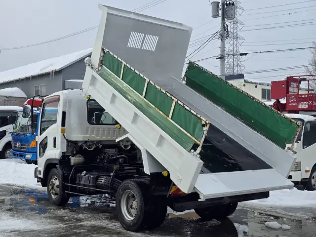 いすゞ フォワード SKG-FRR90S1(2WD)の写真6