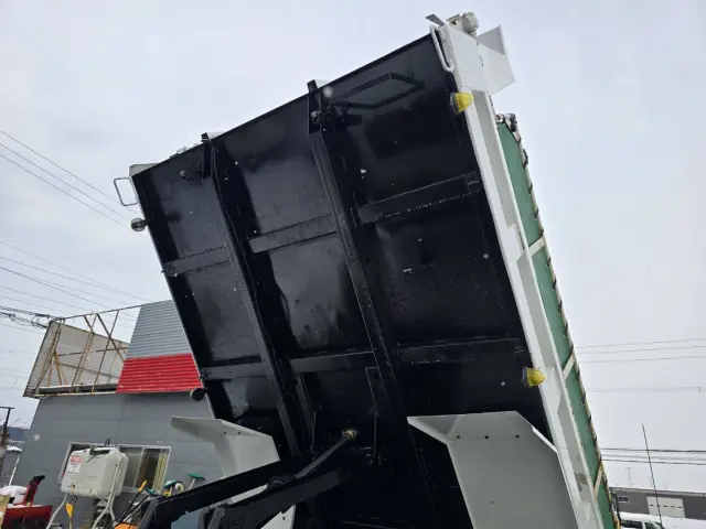 いすゞ フォワード SKG-FRR90S1(2WD)の写真14