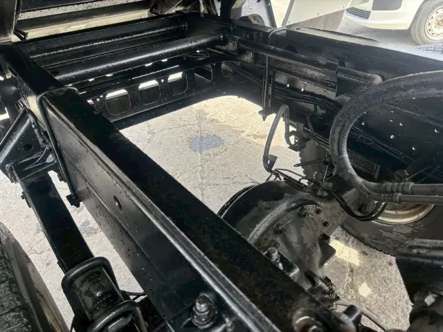 いすゞ フォワード SKG-FRR90S1(2WD)の写真17