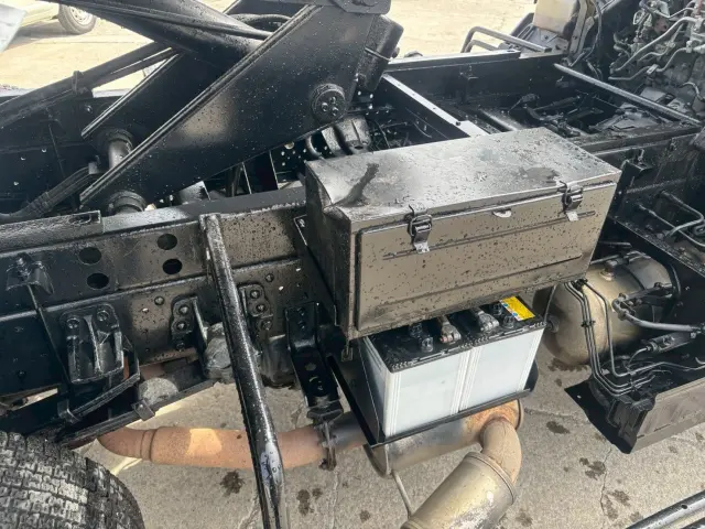 いすゞ フォワード SKG-FRR90S1(2WD)の写真18