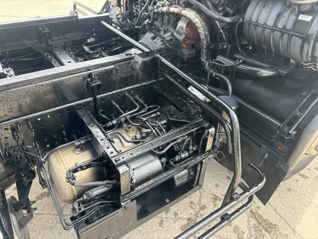 いすゞ フォワード SKG-FRR90S1(2WD)の写真19