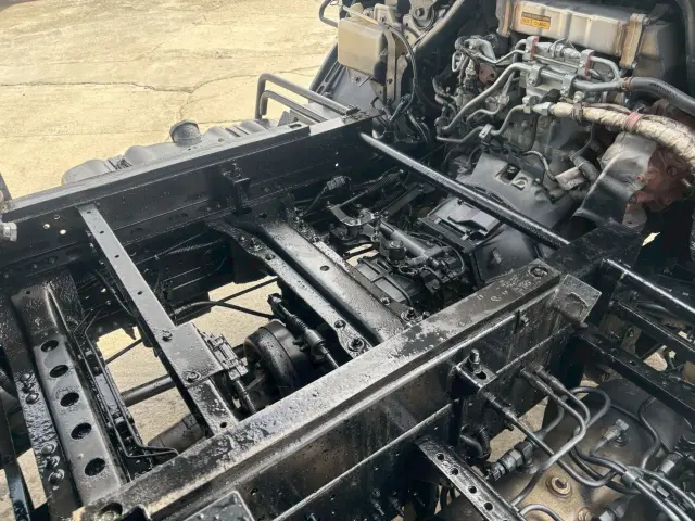 いすゞ フォワード SKG-FRR90S1(2WD)の写真20