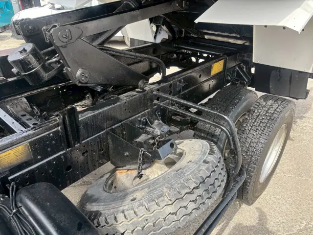 いすゞ フォワード SKG-FRR90S1(2WD)の写真21