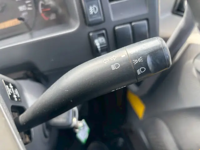 いすゞ フォワード SKG-FRR90S1(2WD)の写真31