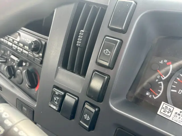 いすゞ フォワード SKG-FRR90S1(2WD)の写真32