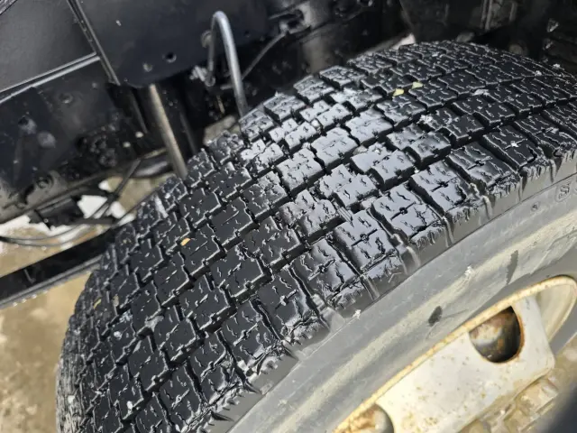 いすゞ フォワード SKG-FRR90S1(2WD)の写真36