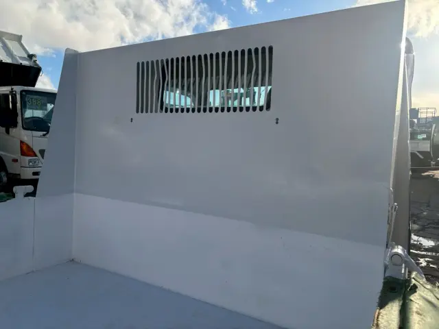 三菱 キャンター TPG-FBA60(2WD)の写真12