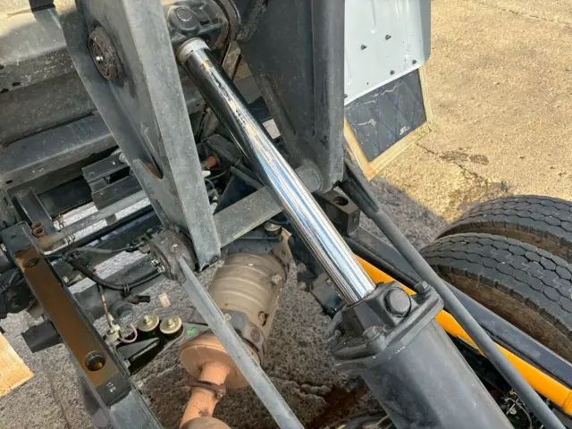 三菱 キャンター TPG-FBA60(2WD)の写真16