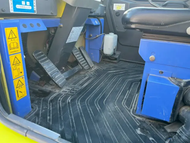 日立 ホイールローダ SB-HF38の写真38