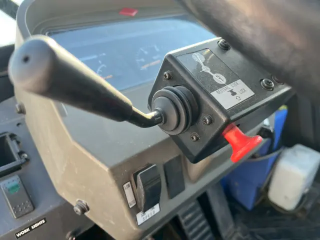 日立 ホイールローダ SB-HF38の写真43