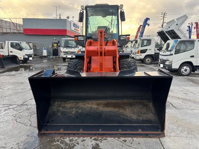 日立 ZW80S-5B YDN-H80(4WD)の写真3