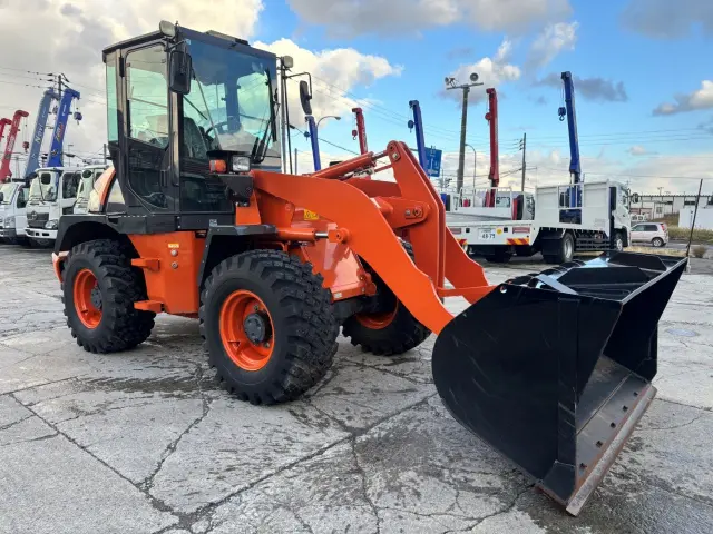 日立 ZW80S-5B YDN-H80(4WD)の写真4